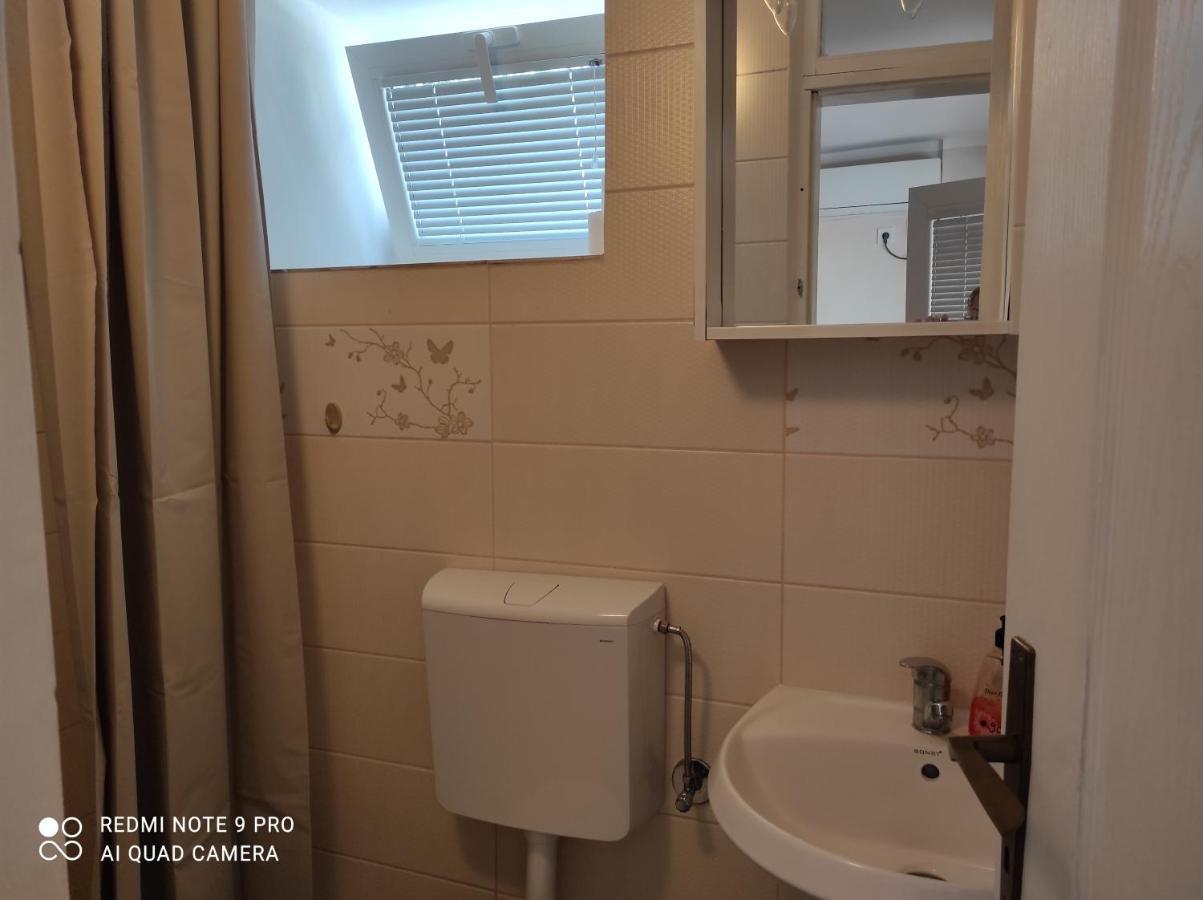 Apartman Pijavica Биела Экстерьер фото